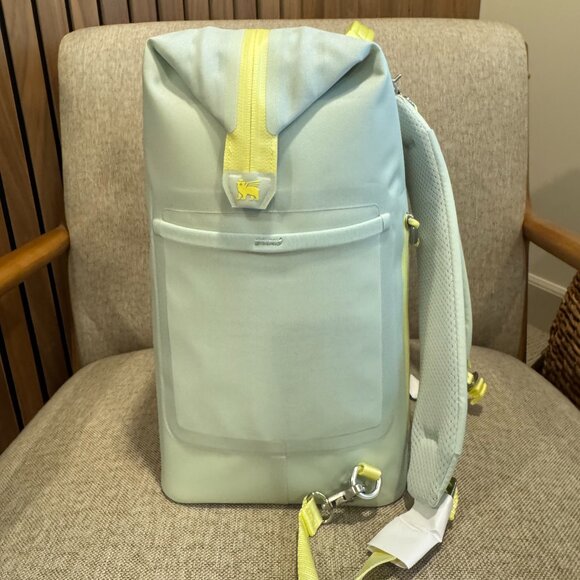 NWT - Stanley The ALL-DAY Madeleine Midi Coolor Backpack 14.8QT | 14.0L -- MIST - Picture 2 of 5